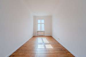 Eigenbedarf möglich – Modern sanierte 2-Zimmer-Wohnung mit sonnigem Balkon und tollem Weitblick – Die vollständige Adresse der Immobilie erhältst du vom Anbieter., 12051 Neukölln (Ortsteil), Berlin – Vorschaubild 7