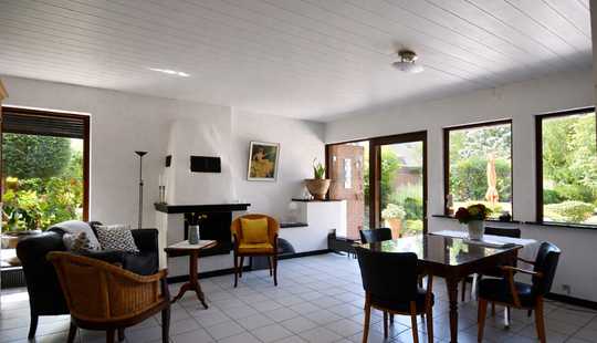 Bild von Großzügiges Einfamilienhaus mit Einliegerwohnung