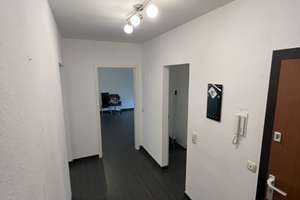 Moderne 3-Zimmer-Wohnung mit Balkon & Tiefgarage im Herzen von Vluyn – Die vollständige Adresse der Immobilie erhältst du vom Anbieter., 47506 Neukirchen-Vluyn – Vorschaubild 3