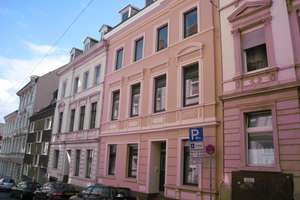 Gemütliche renov. Altbauwhg 74qm, 1.OG HInterhaus,3ZKDB,gerne WG nette Mitmieter