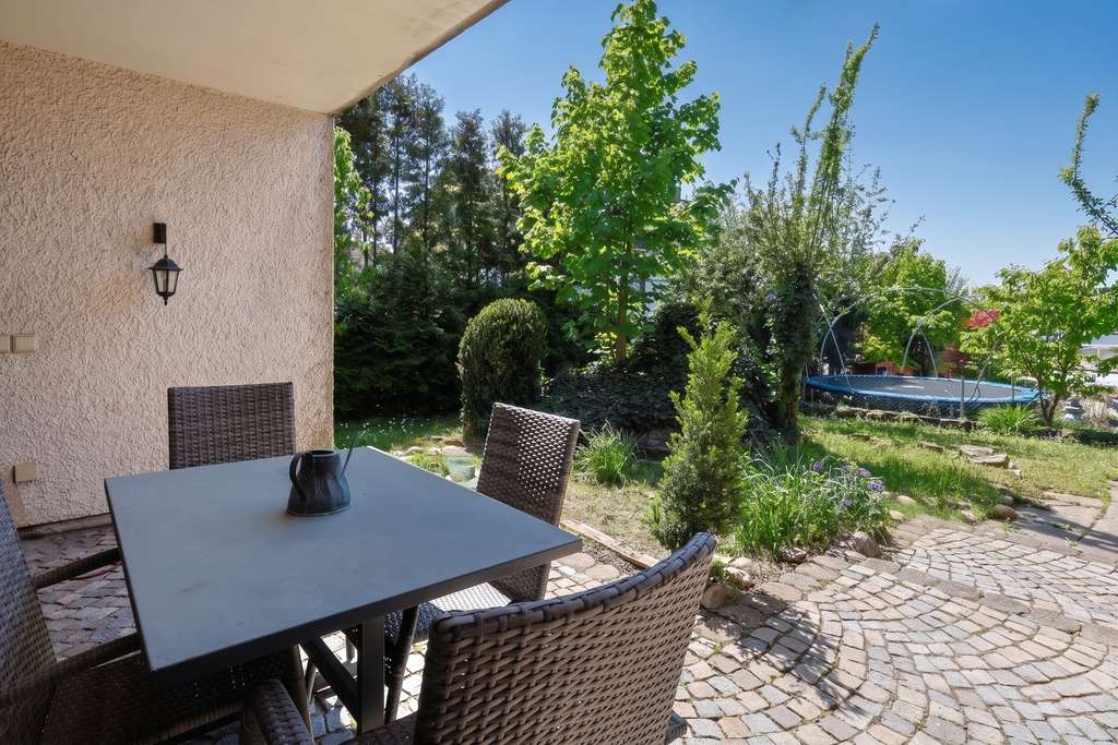 Immobilie in Kirchberg an der Murr - Großzügiges Einfamilienhaus mit schönem Garten und viel Potenzial - Bild 2