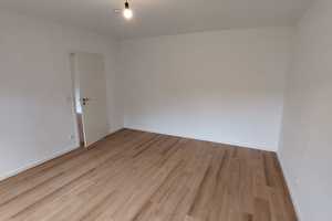 Top renovierte 2 Zimmer Wohnung im Erdgeschoss mit Balkon! – Kempener Allee 162, 47803 Krefeld – Vorschaubild 5