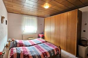 Geseke: Mehrfamilienhaus mit modernisierten Wohnungen & Potenzial – Die vollständige Adresse der Immobilie erhältst du vom Anbieter., 59590 Geseke – Vorschaubild 4