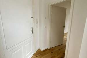 Sanierte 2,5-Zimmer-Altbauwohnung in Pempelfort – Schirmerstraße 55, 40211 Pempelfort, Düsseldorf – Vorschaubild 9