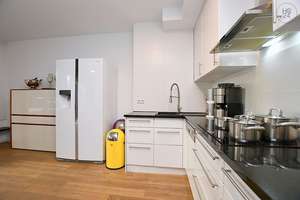 Modern möblierte Wohnung mit TG-Stellplatz in Stuttgart Mitte – Die vollständige Adresse der Immobilie erhältst du vom Anbieter., 70174 Neue Vorstadt, Stuttgart – Vorschaubild 25