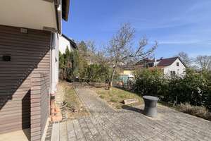Renditestarke Kapitalanlage! MFH (4 Parteien) in Top-Zustand in Waldrandlage von Wiesbaden Naurod! – Die vollständige Adresse der Immobilie erhältst du vom Anbieter., 65207 Naurod, Wiesbaden – Vorschaubild 15