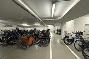 Modernes Stadtwohnen in Ehrenfeld: 3 Zimmer, großer Balkon, Aufzug und Tiefgarage – 50823 Ehrenfeld (Ortsteil), Köln – Vorschaubild 27