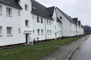 Komplett modernisierte 1,50-Zimmer-Wohnung mit Balkon
