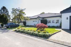 Charmanter freistehender Bungalow in ländlicher Umgebung – Die vollständige Adresse der Immobilie erhältst du vom Anbieter., 41516 Grevenbroich – Vorschaubild 3