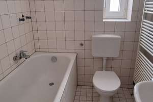 KLEINES RUHIGES HINTERHOFHAUS IN INNENSTADTLAGE – Corneliusstraße 96, 40215 Friedrichstadt, Düsseldorf – Vorschaubild 8