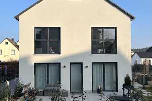 Modernes Einfamilienhaus mit 2 Vollgeschossen – Fürth (Kreis) – Vorschaubild 1