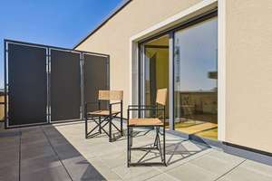 Exklusives Neubau-Reihenendhaus mit 6 Zimmern, großer Terrasse, Garten & Stellplatz – Erstbezug 