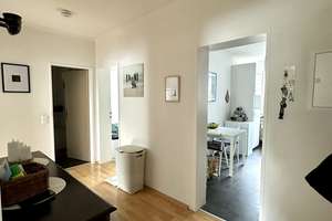 GEPFLEGTE WOHNUNG MIT BALKON UND GUTER INFRASTRUKTUR VOR DER HAUSTÜR – Flachstraße 3, 65199 Dotzheim, Wiesbaden – Vorschaubild 5