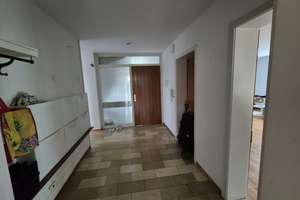 Familienfreundliche, helle, modernisierte 4-Zimmer-Wohnung mit Terrasse, Balkonen und EBK – Die vollständige Adresse der Immobilie erhältst du vom Anbieter., 70599 Birkach-Nord, Stuttgart – Vorschaubild 6