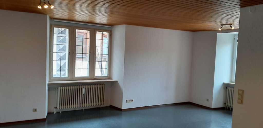 Immobilie in Engen - 1-Zimmer Wohnung im 3. OG mit Aufzug in Engen - Bild 1