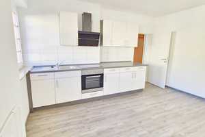 Zwei Zimmer mit Einbauküche – Flechtinger Str. 39, 39110 Magdeburg – Vorschaubild 1