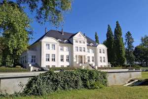 Exklusives Herrenhaus - eine einzigartige Gelegenheit: Historisches Anwesen in der Nähe zur Ostsee – Die vollständige Adresse der Immobilie erhältst du vom Anbieter., 18236 Kröpelin – Vorschaubild 1