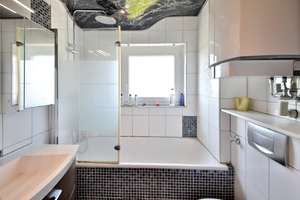 Wohnen mit Aussicht – helle 3-Zimmer-Wohnung mit Loggia und Garage in der Waldstadt – Die vollständige Adresse der Immobilie erhältst du vom Anbieter., 76139 Waldstadt, Karlsruhe – Vorschaubild 8