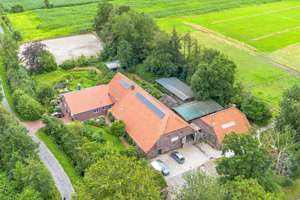 Paradies für Pferdehalter - Großes Reitanwesen mit modernem Wohnsitz und umfangreicher Ausstattung – 26487 Blomberg – Vorschaubild 2