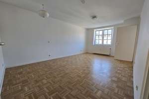 Gemütliche und zentral gelegene 1,5-Zimmer-Wohnung in Arnstorf