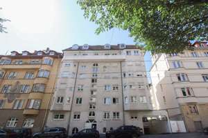 Wohnkomfort in begehrter Lage: Moderne 2-Zimmer-Wohnung mit Südbalkon und TG-Stellplatz
