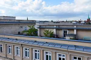 🌟 Wohnen am beliebten Frankfurter Tor - Charmante 3-Zi Whg mit Aufzug, gem. Dachterrasse & EBK – Die vollständige Adresse der Immobilie erhältst du vom Anbieter., 10247 Friedrichshain, Berlin – Vorschaubild 2