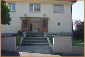 Wohnen mit Charme – 2-Zimmer-Dachgeschosswohnung mit Galerie in bester Wohnlage von Gengenbach! – Die vollständige Adresse der Immobilie erhältst du vom Anbieter., 77723 Gengenbach – Vorschaubild 4