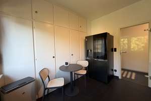 Großzügige 4-Zimmer-Wohnung mit 124 m², 2 Bädern, Balkon und hochwertiger Einbauküche – Bertha-von-Suttner-Straße 14, 65189 Südost, Wiesbaden – Vorschaubild 9