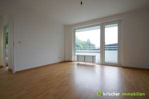 Düsseldorf - Lörick / ruhige und helle Wohnung mit separater Küche und Balkon