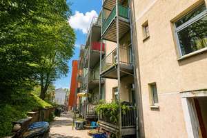 2 Zimmer mit Balkon zum Wohlfühlen | EBK auf Wunsch – Bernsdorfer Str. 183, 9126 Bernsdorf, Chemnitz – Vorschaubild 3