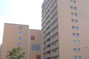 Große 3-Zimmer Wohnung mit Ausblick von 2 Balkons