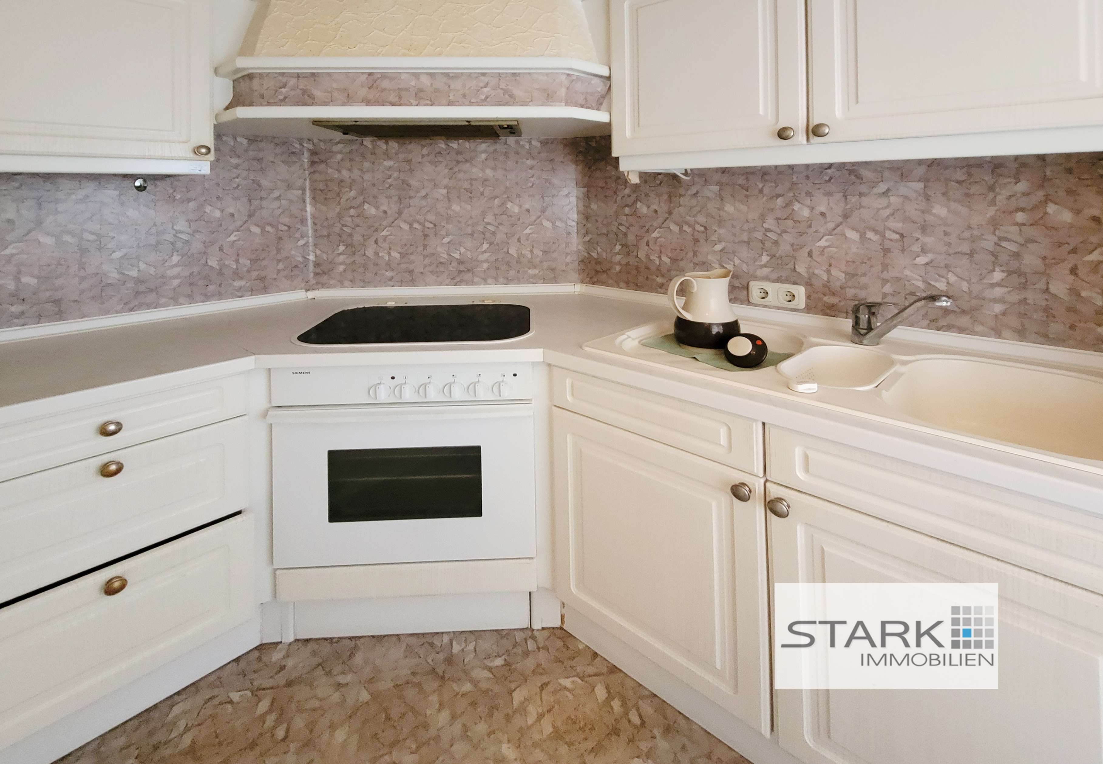 Immobilie in Kleinrinderfeld - Großes und vielseitiges Wohn- und Gewerbeobjekt in Kleinrinderfeld! - Bild 9