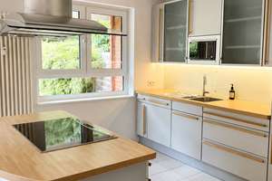 Exklusive Maisonette-Wohnung mit Garten und Terrasse - Wohnen wie im eigenen Haus in Hamburg-Sasel – Die vollständige Adresse der Immobilie erhältst du vom Anbieter., 22393 Sasel, Hamburg – Vorschaubild 3