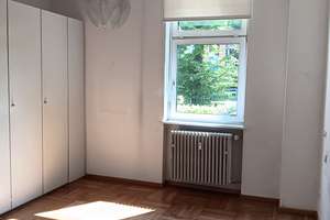 Stilvolle, ruhig gelegene vier Zimmer Altbau Wohnung mit Terrasse in der Weststadt – Die vollständige Adresse der Immobilie erhältst du vom Anbieter., 76133 Weststadt, Karlsruhe – Vorschaubild 9