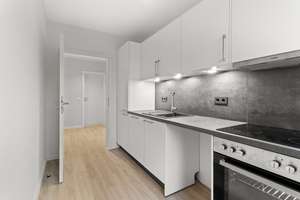 Dachgeschoss 2-Zimmer, Einbauküche, Duschbad mit Fenster, Balkon und Garagenstellplatz in Stade – Rebhuhnstraße 12, 21683 Stade – Vorschaubild 4