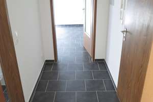  Modernisierte 2-Zimmer-Wohnung mit Tageslichtbad in ruhiger Lage nahe Uniklinik & Universität – Dinglerstr. 7, 45145 Holsterhausen, Essen – Vorschaubild 6