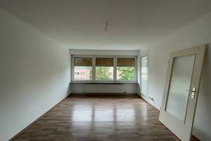 Renovierte 3-Zimmer-Wohnung mit Einbauküche  in guter Lage