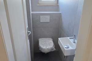 Neu renovierte 4-Zimmer-Wohnung mit 2 Balkonen im 1. OG in Bad Cannstatt, Wohngebiet "Im Geiger" – Im Geiger 45, 70374 Im Geiger, Stuttgart – Vorschaubild 8