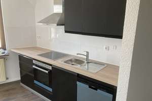 Schöne und gepflegte 2,5-Zimmer-DG-Wohnung in Bonn für 2 Personen – Borheimer Str 144, 53119 Nordstadt, Bonn – Vorschaubild 4