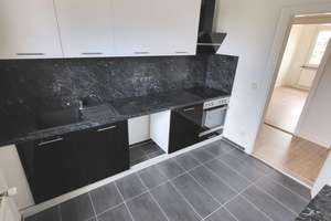 3-Zimmer-Wohnung + Einbauküche in der ersten Etage – Lindenstraße 31, 38448 Vorsfelde, Wolfsburg – Vorschaubild 2