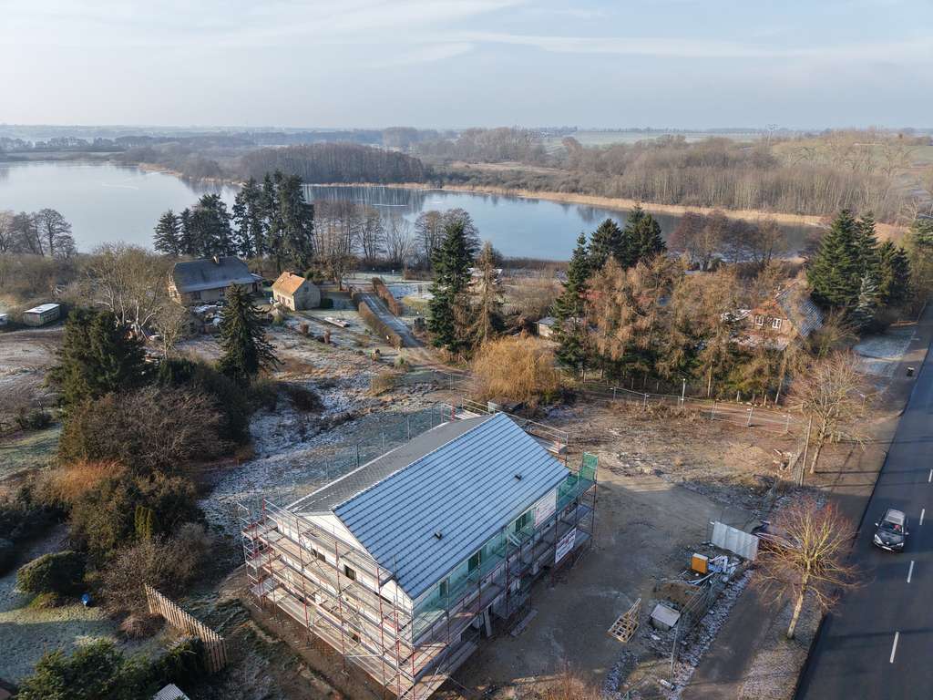 Immobilie in Cambs - einzigartige Doppelhaushälfte  mit 4 Zimmern und Seeblick - Bild 2