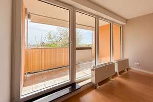 Direkt einziehen und wohlfühlen: helle 3-Zimmer-Wohnung mit Südbalkon und Tiefgarage, WI Nordenstadt – Die vollständige Adresse der Immobilie erhältst du vom Anbieter., 65205 Nordenstadt, Wiesbaden – Vorschaubild 5