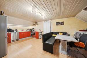 Haus mit Werkstatt, zwei Wohnungen und großer Terrasse – ideal für Familie und Kapitalanleger – Die vollständige Adresse der Immobilie erhältst du vom Anbieter., 84048 Mainburg – Vorschaubild 15