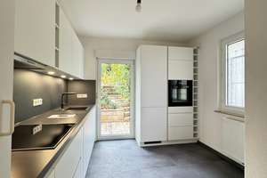 Exklusive 3-Zimmer-Erdgeschosswohnung mit neuer Einbauküch, großzügige Terrasse in Stuttgart-Ost – Albert-Schäffle-Straße 53, 70186 Gablenberg, Stuttgart – Vorschaubild 10