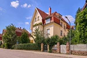 Bestlage Heidelberg-Neuenheim: 5-Zimmer-Maisonette mit Kamin, Loggia & Jugendstilcharme – Die vollständige Adresse der Immobilie erhältst du vom Anbieter., 69120 Handschuhsheim, Heidelberg – Vorschaubild 2