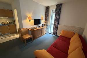 1 Zimmerwohnung unterhalb der UNI Klinik – Die vollständige Adresse der Immobilie erhältst du vom Anbieter., 97076 Grombühl, Würzburg – Vorschaubild 2