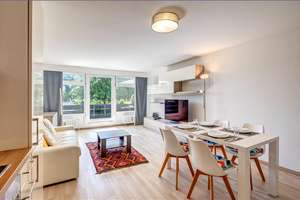 Möbliert: Praktisch möblierte Wohnung mit großem Balkon  – Die vollständige Adresse der Immobilie erhältst du vom Anbieter., 81475 Fürstenried-West, München – Vorschaubild 1