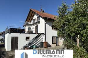 Schönes 3-Familienhaus in Schwenningen/Heuberg
 – Die vollständige Adresse der Immobilie erhältst du vom Anbieter., 72477 Schwenningen – Vorschaubild 1