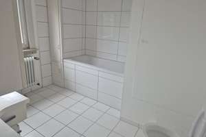 Helle 2-Zimmer Dachgeschosswohnung in Remscheid Innenstadt – Hindenburgstraße 21, 42853 Mitte, Remscheid – Vorschaubild 9