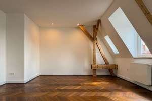 Luxuriös ausgestattete und lichtdurchflutete 3-Zimmer-Wohnung direkt am Wittelsbacher Park – Die vollständige Adresse der Immobilie erhältst du vom Anbieter., 86159 Antonsviertel, Augsburg – Vorschaubild 1